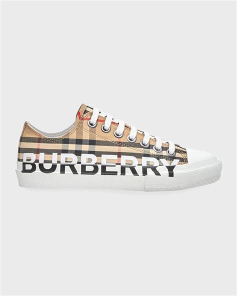 burberry women's larkhall logo low-top sneakers|Burberry Women's Larkhall Low Top Lace Up Sneakers.